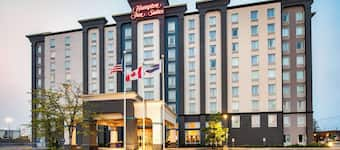 hotels near toronto airport with free shuttle