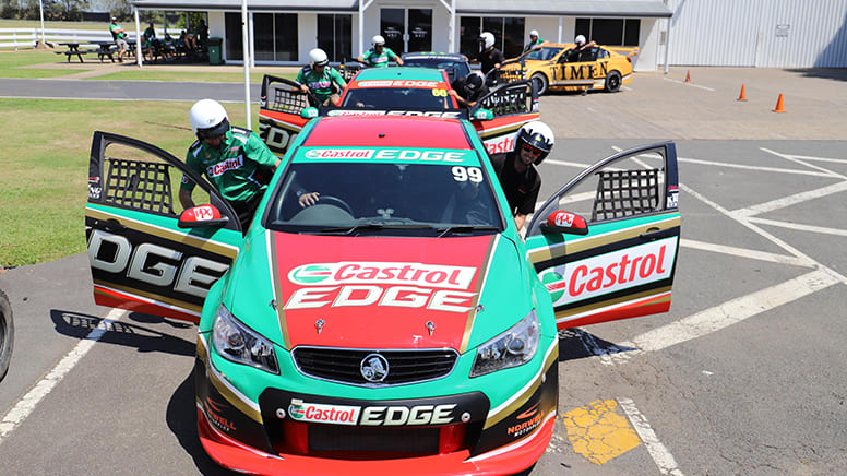 v8 supercar drive experience