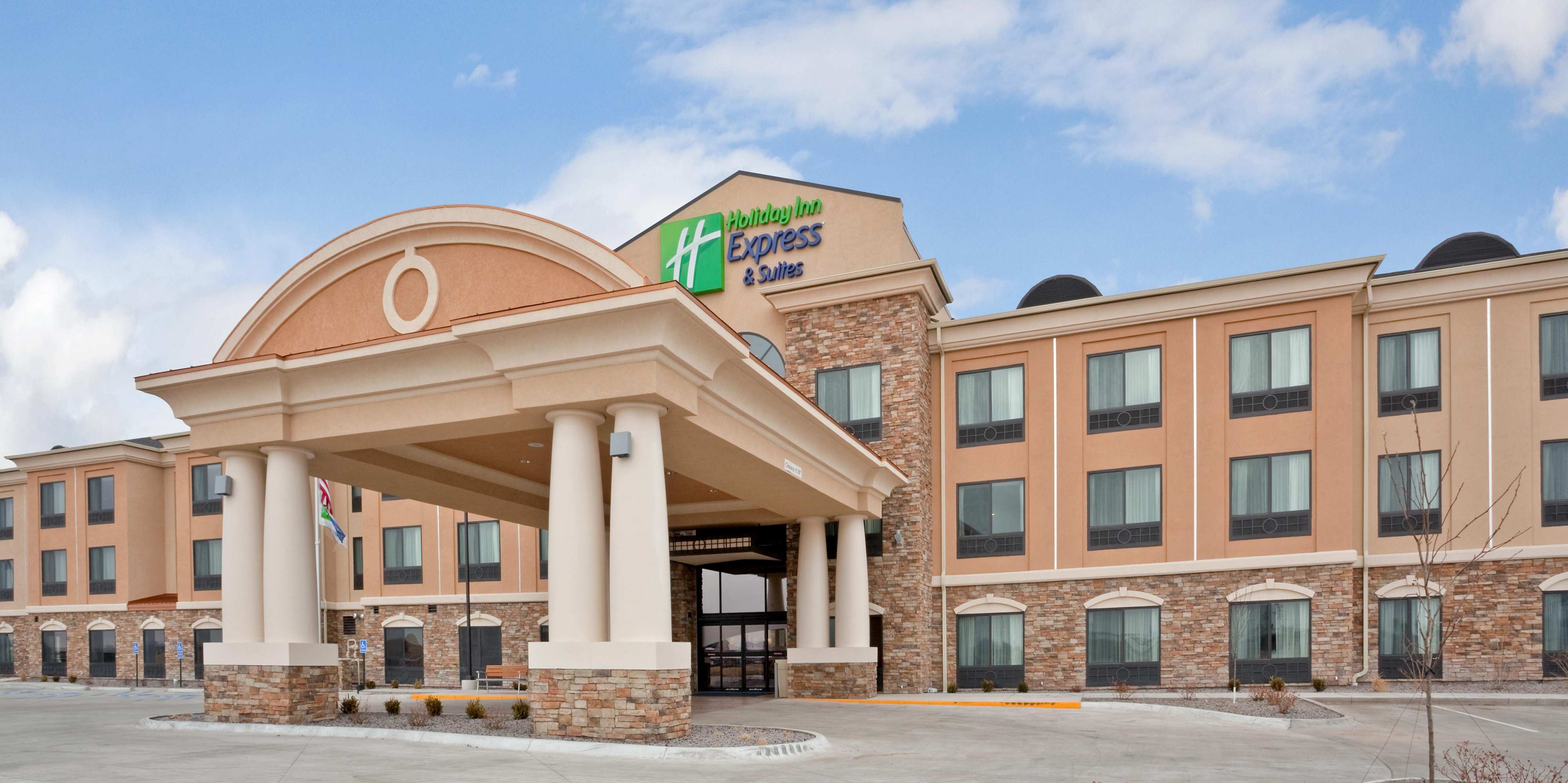 hays kansas lodging