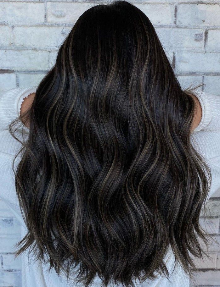 dark hair inspo