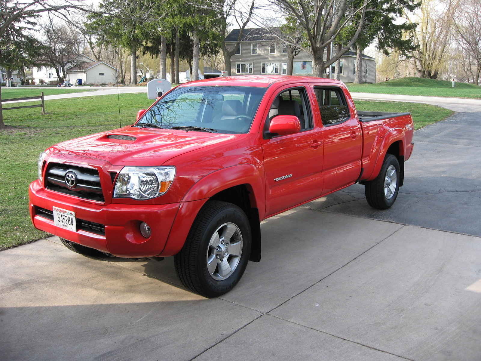 2007 red toyota tacoma