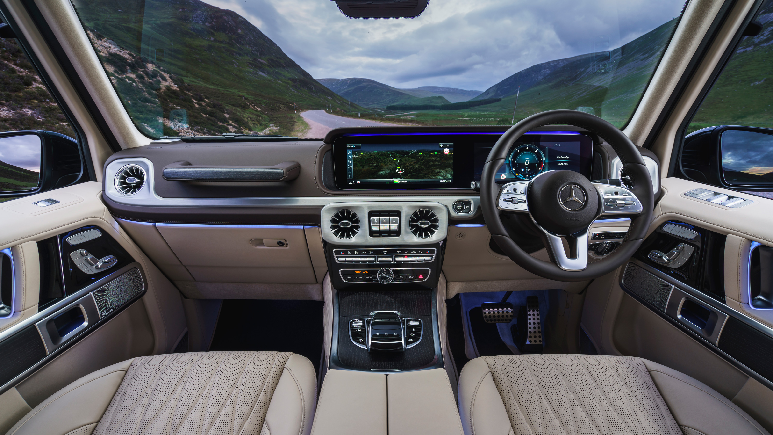 mercedes g wagon interior