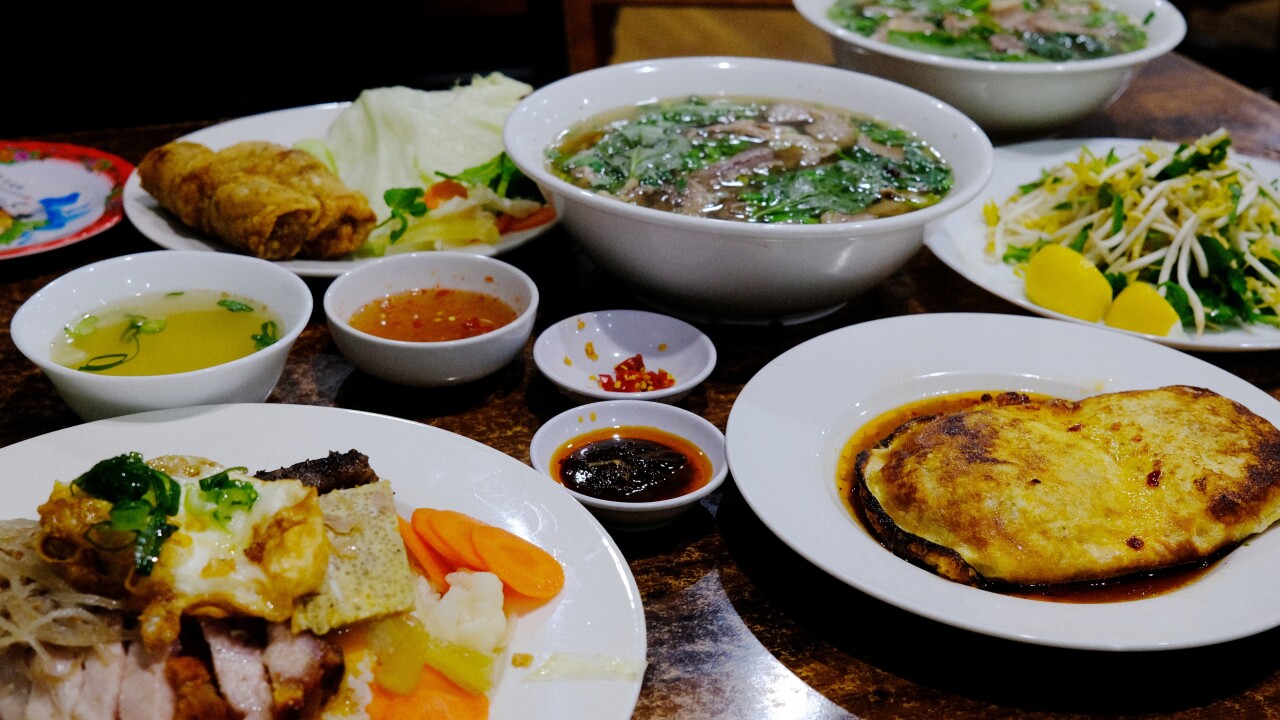 hoang gia vietnamese cuisine photos