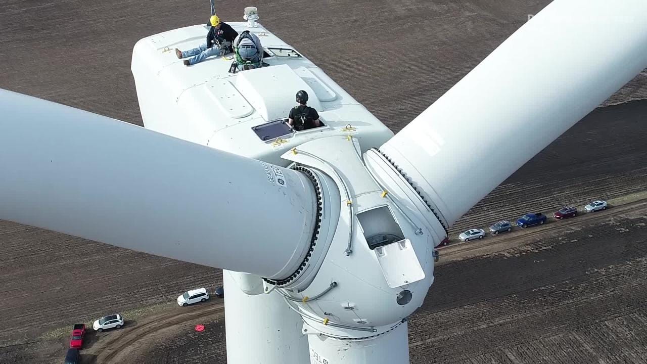 windmill turbine technician salary