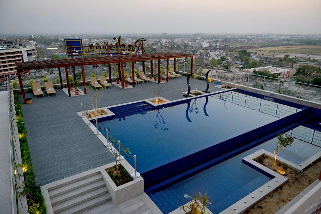 radisson hotel jaipur price