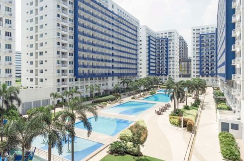 condo near lrt taft