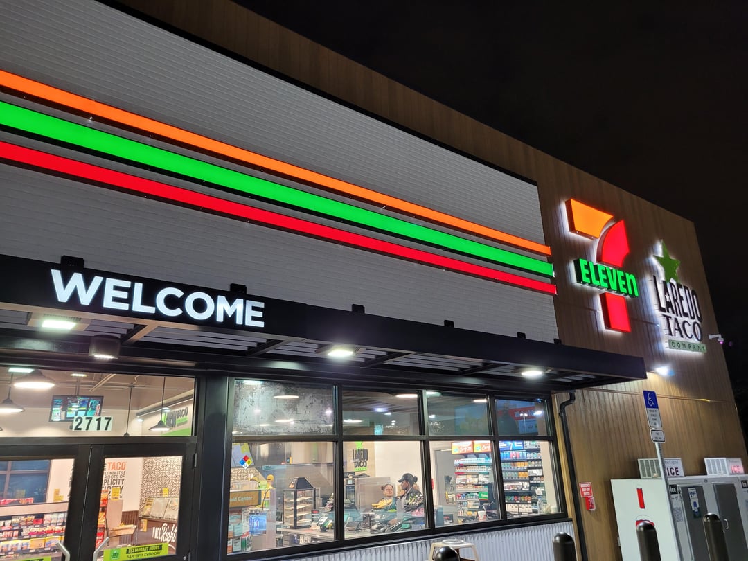 7-eleven near me open now