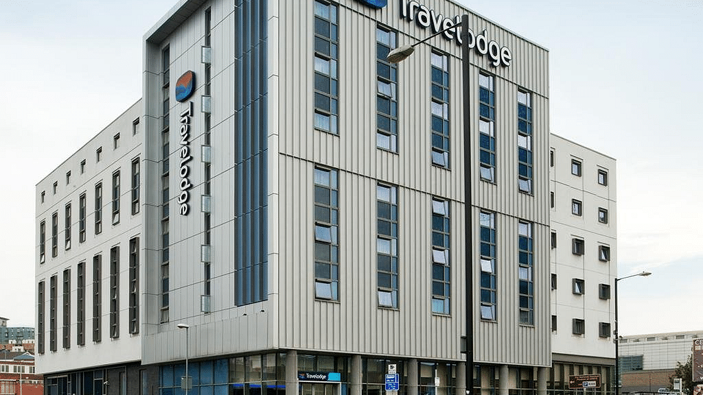 travelodge manchester central arena