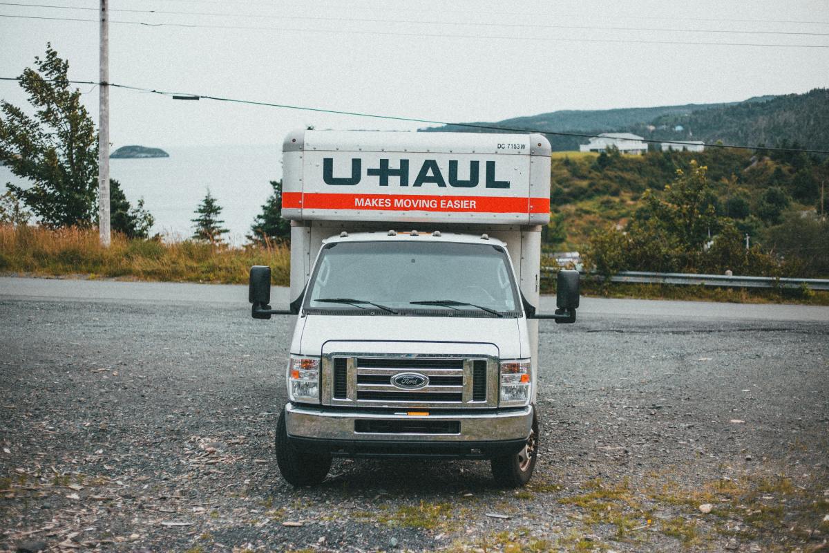 cross country uhaul cost