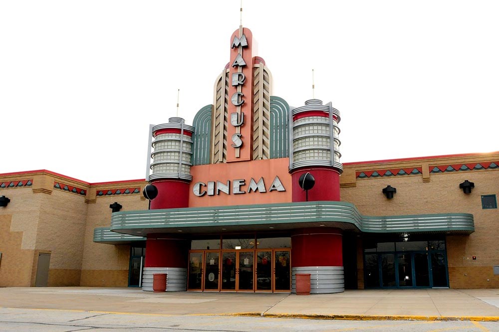 marcus theater in addison il