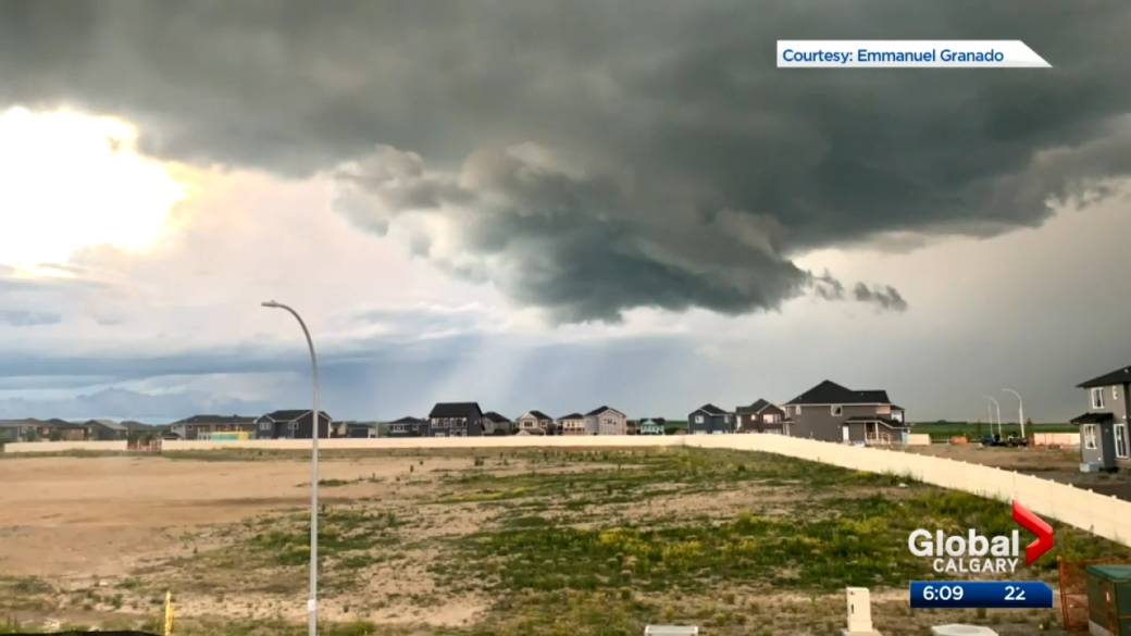 tornado warning calgary