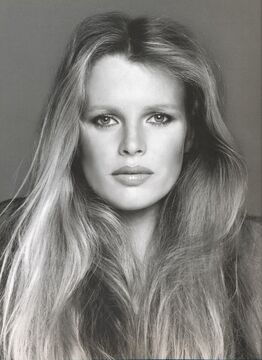 wikipedia kim basinger