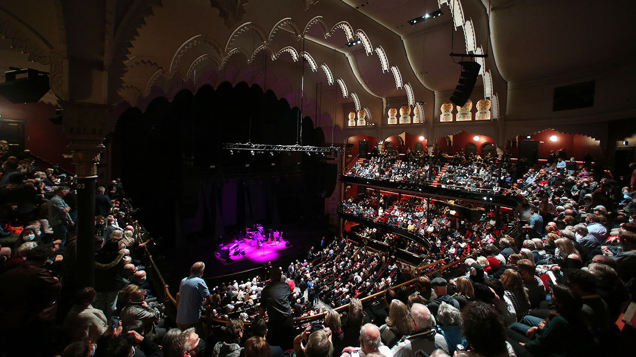 massey hall and roy thomson hall