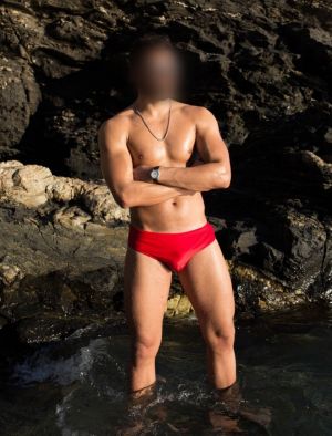 gay escort sevilla