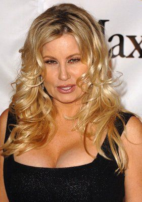 jennifer coolidge boobs