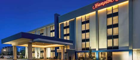 hotels close to chicago ohare airport