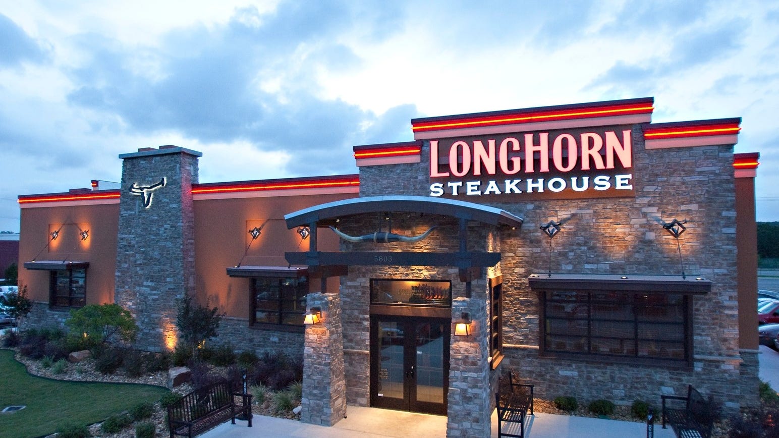 longhorn steakhouse madison wi