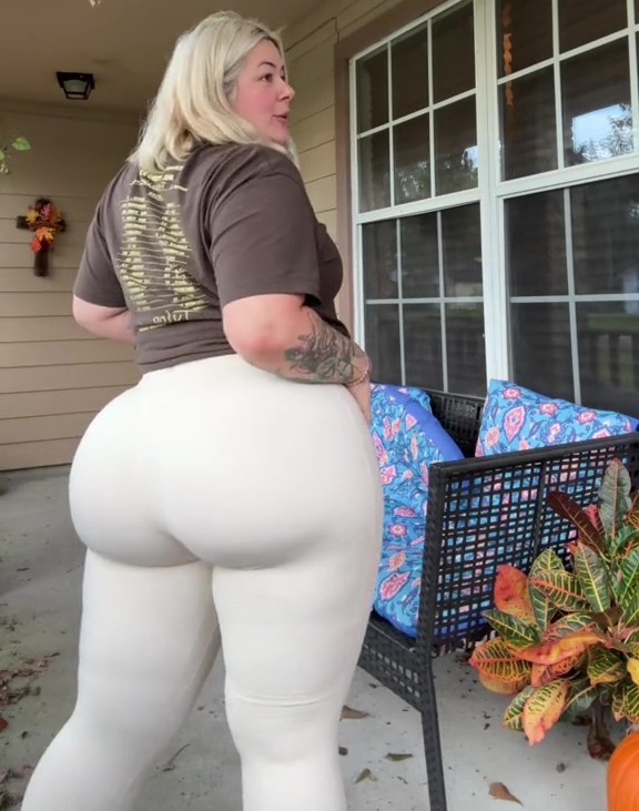 big bum milf