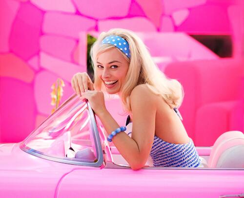 barbie showtimes near crossgates mall