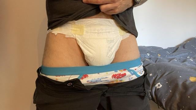 abdl pampers