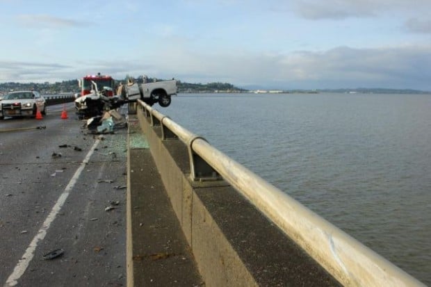 accident on astoria megler bridge