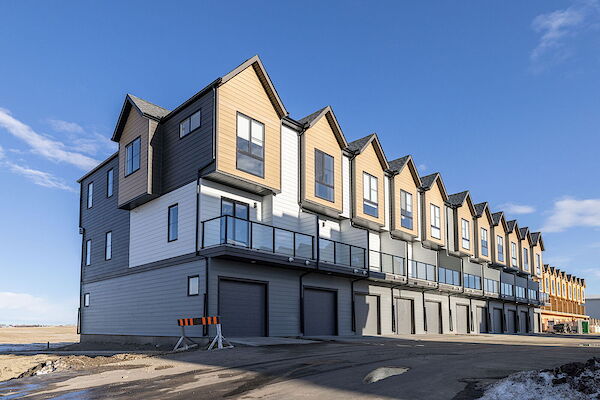 airdrie townhomes for rent