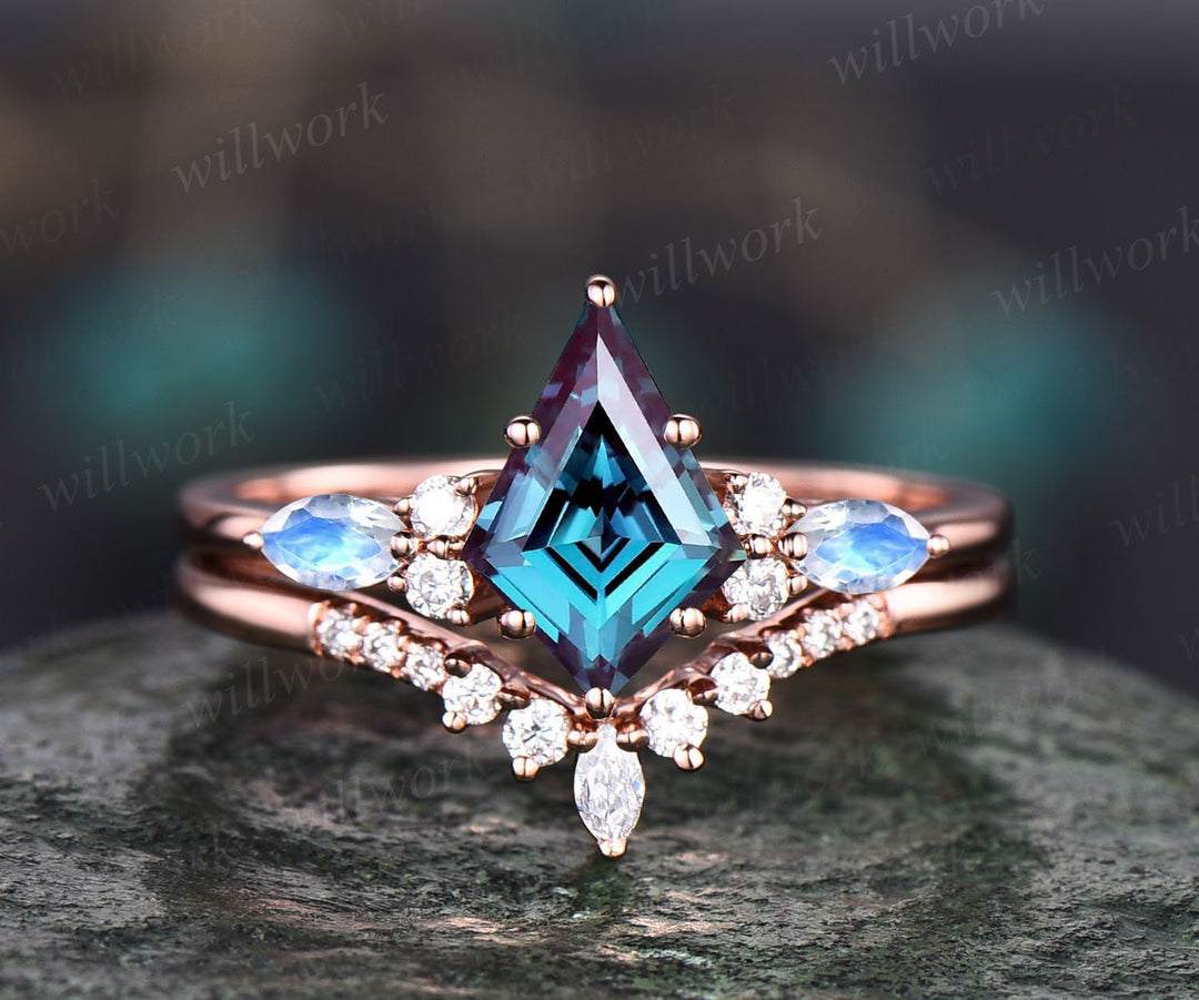 alexandrite ring canada