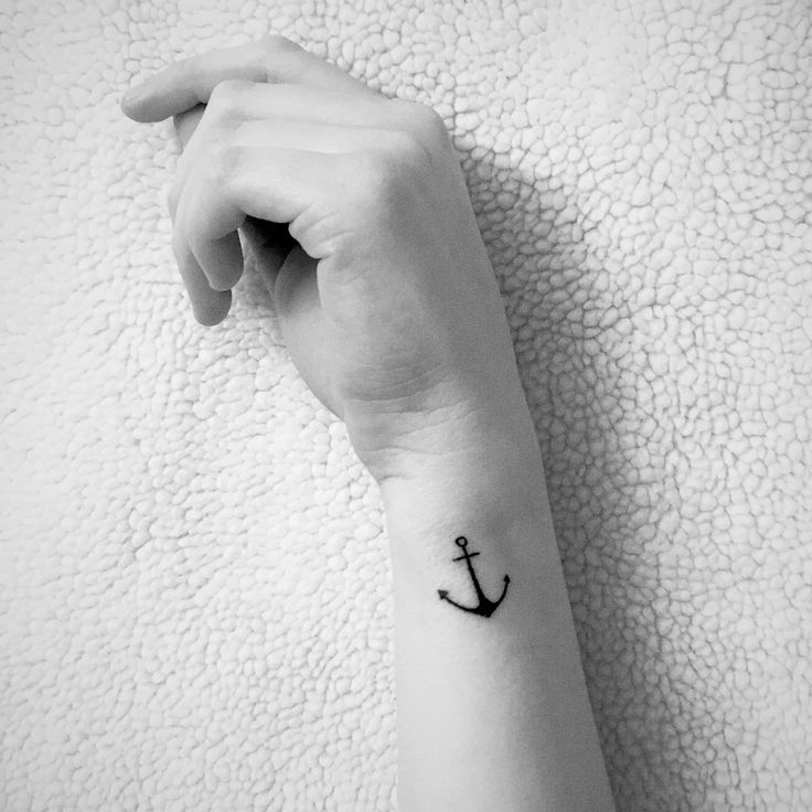 anchor on wrist tattoo