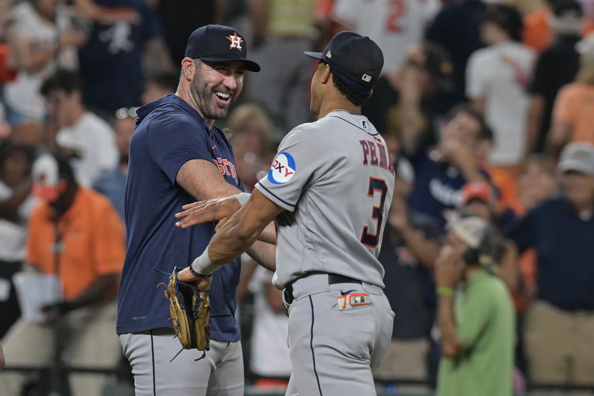 astros game august 11