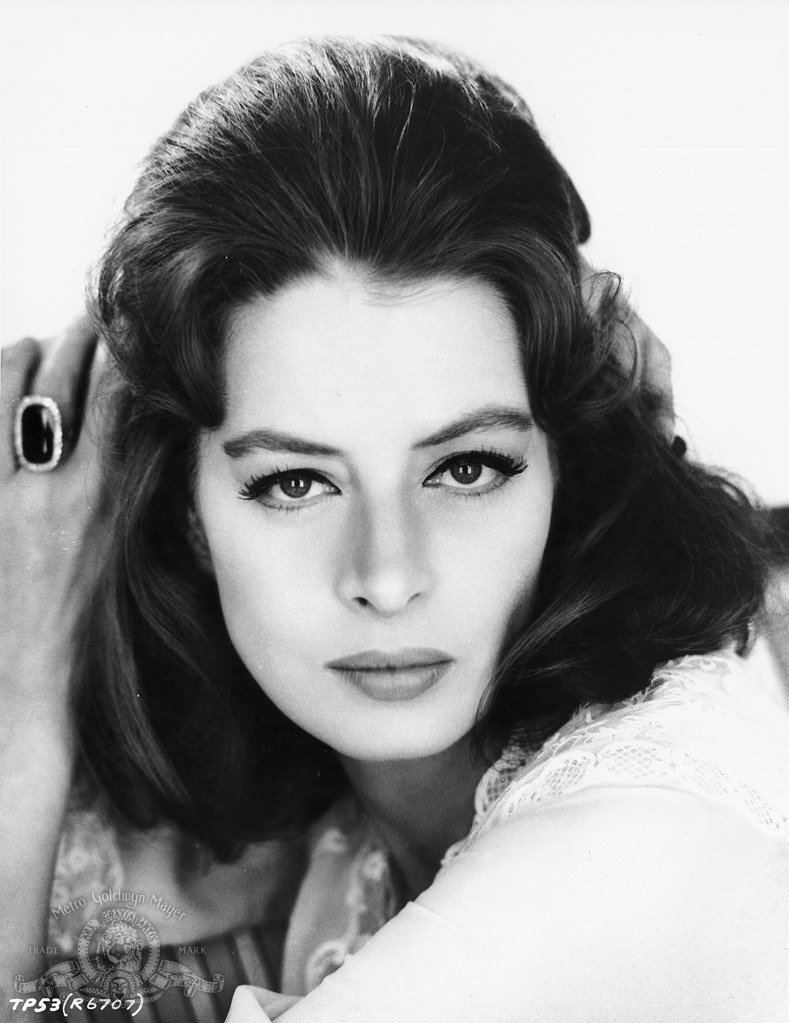 capucine actress