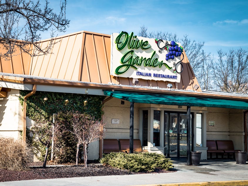 first olive garden location