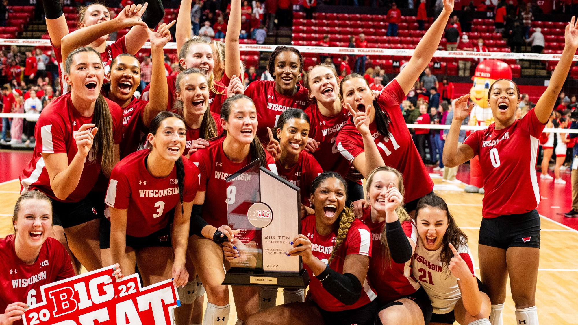 university of wisconsin badgers volleyball