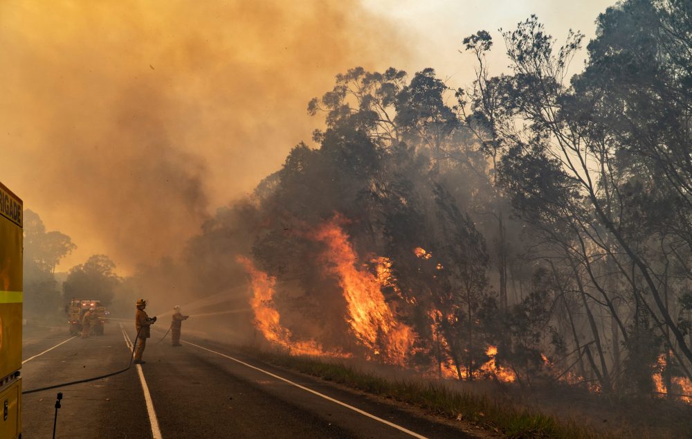 mountain fire aussie