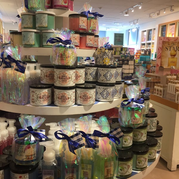 bath and body works eglinton