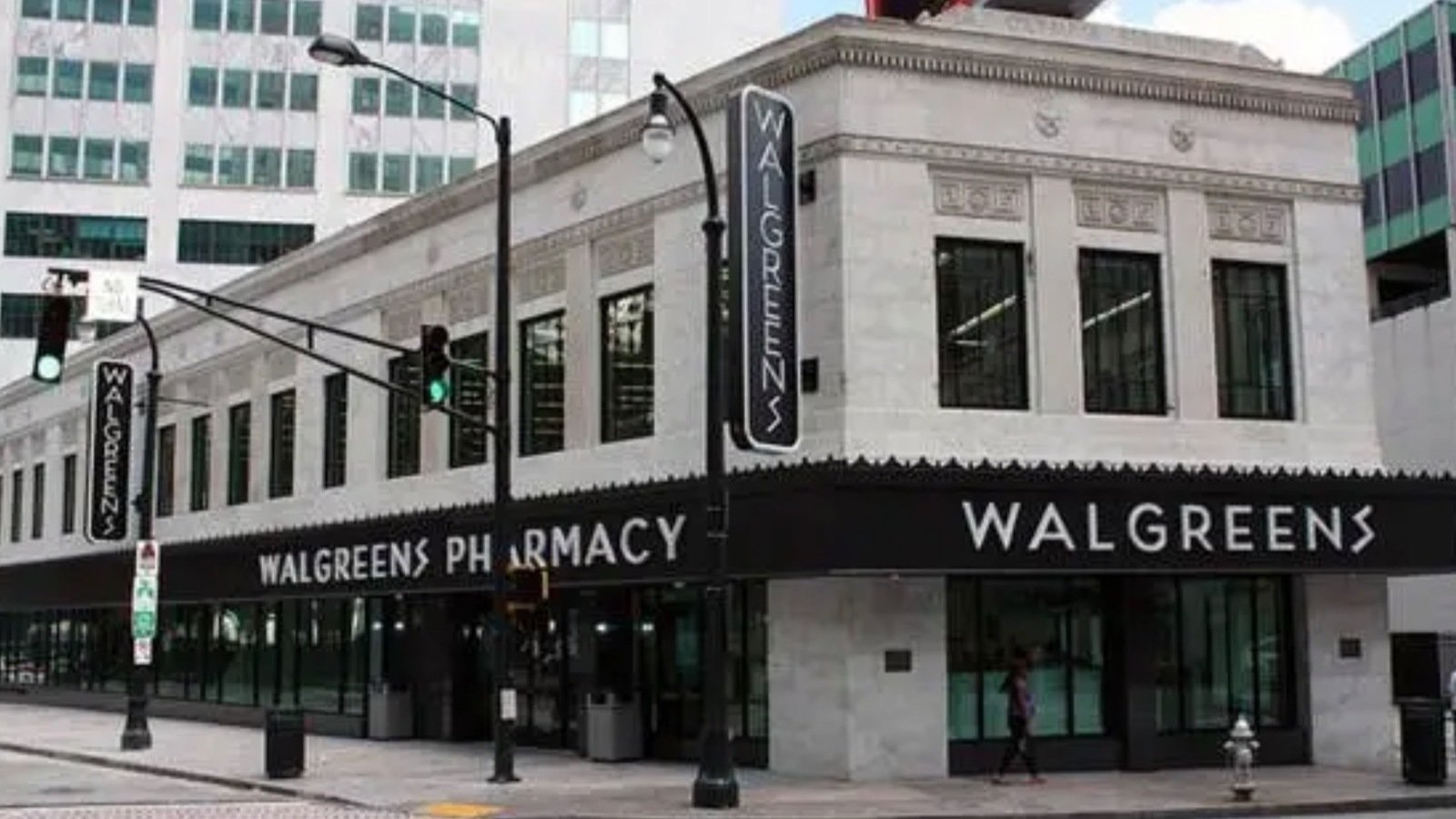 walgreens pharmacy peachtree road