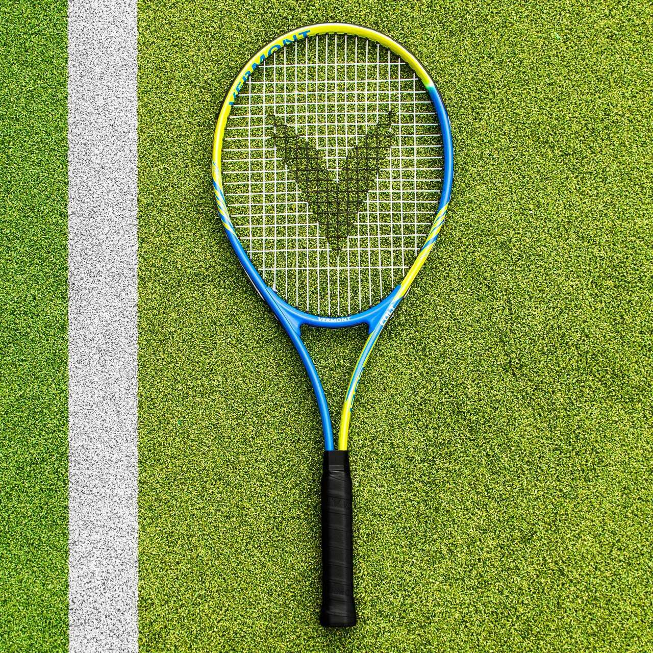 tennis racket picture