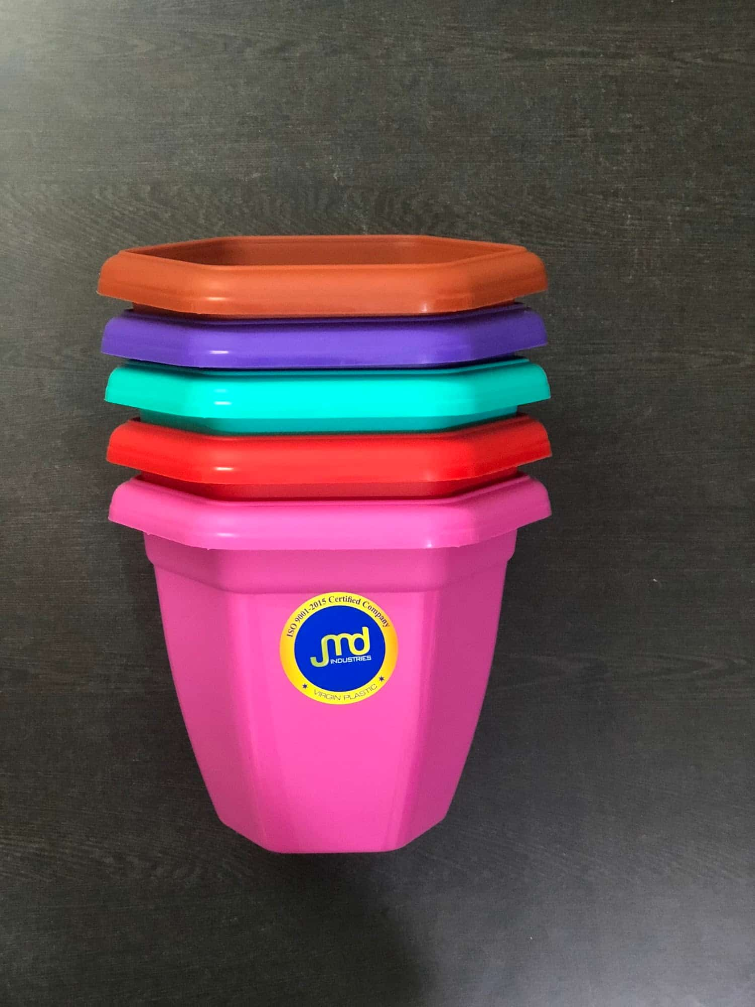 plastic pot manufacturers near me