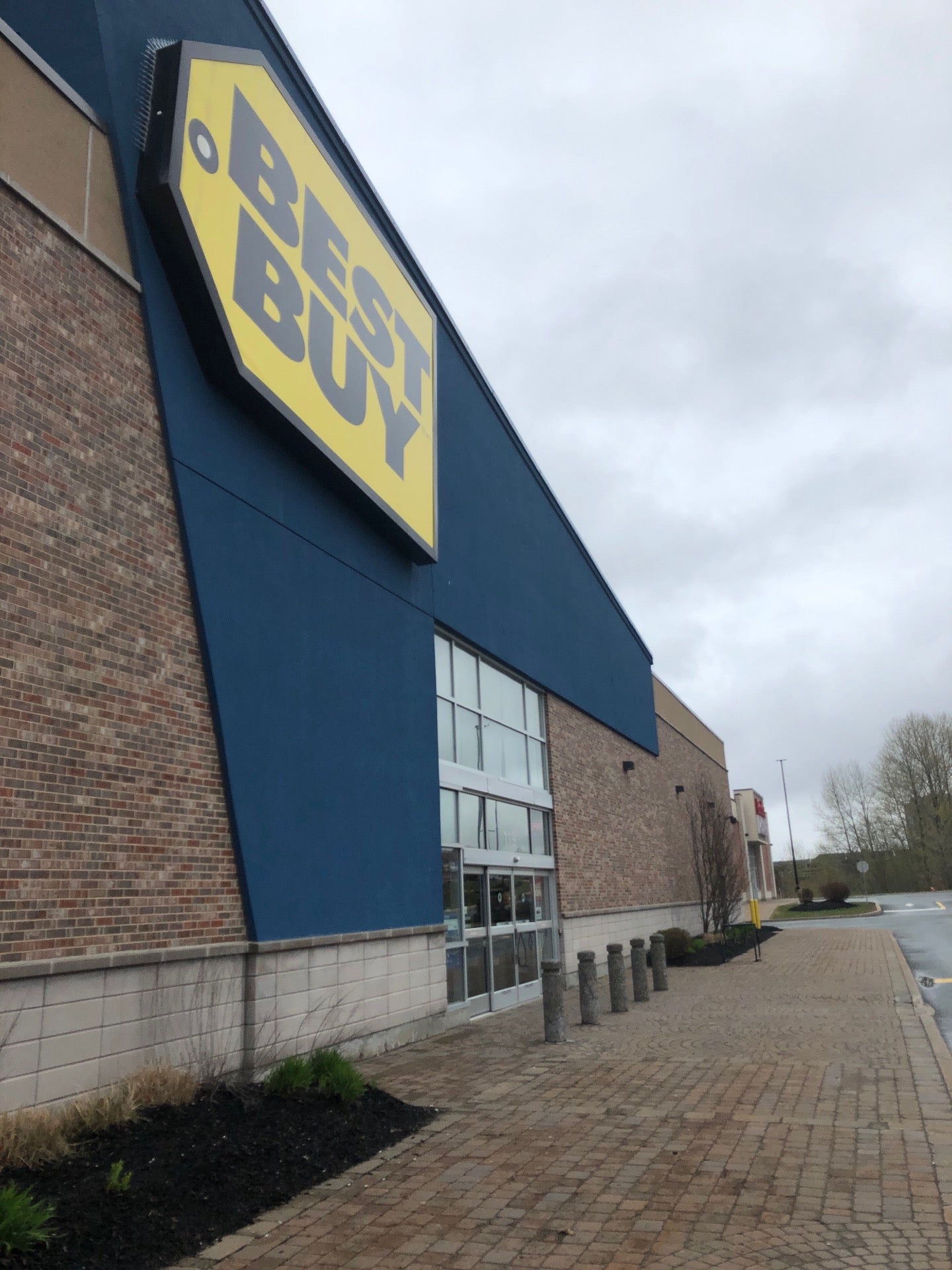 bestbuy dartmouth crossing