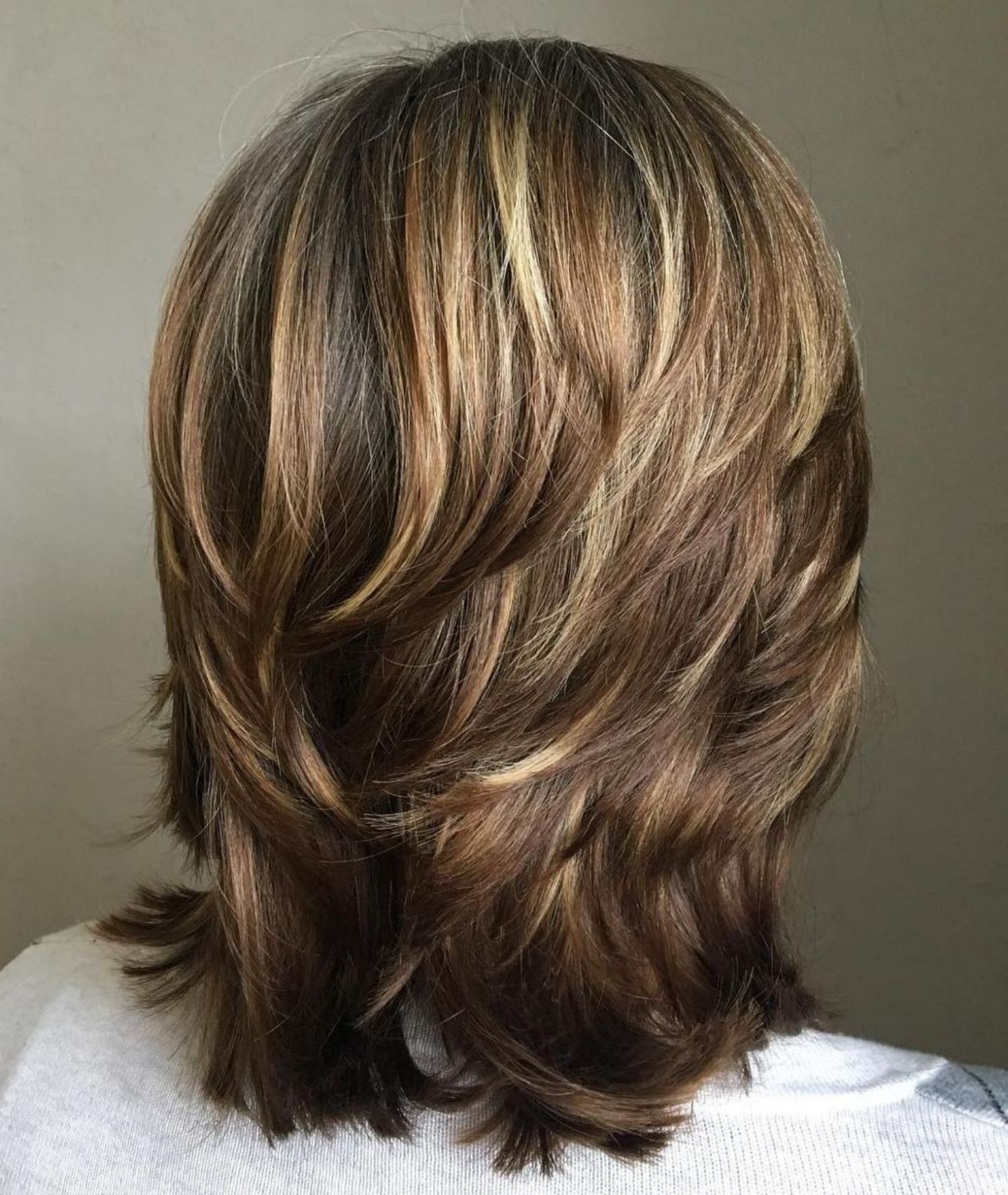 medium length hairstyles with choppy layers