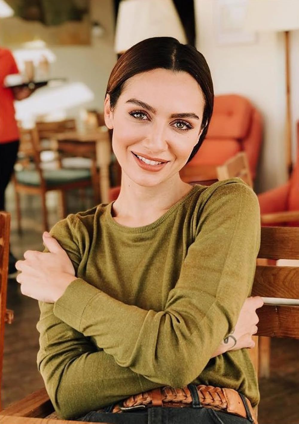 birce akalay