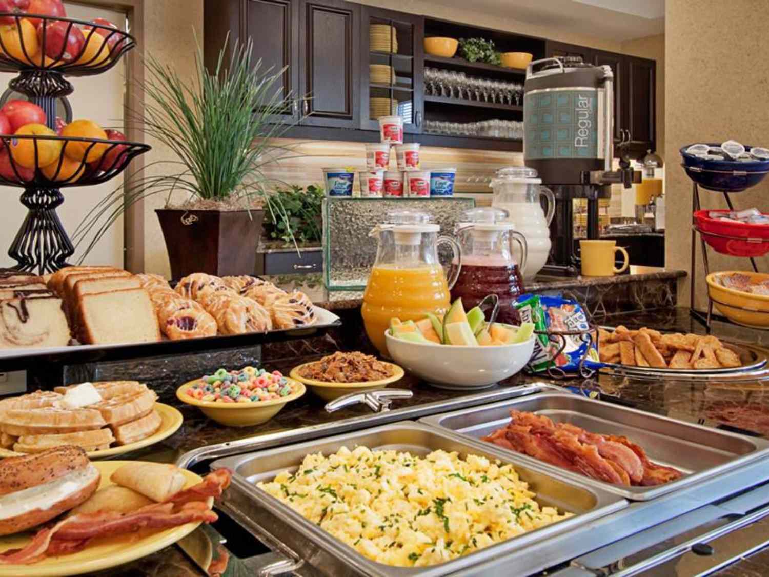 breakfast buffets near me