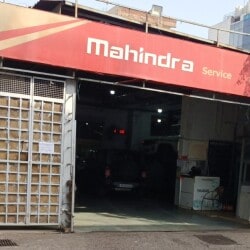 mahindra service center near me