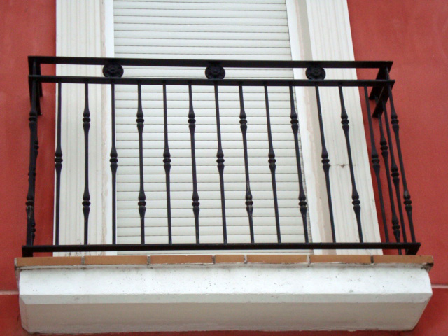 rejas para balcones de hierro