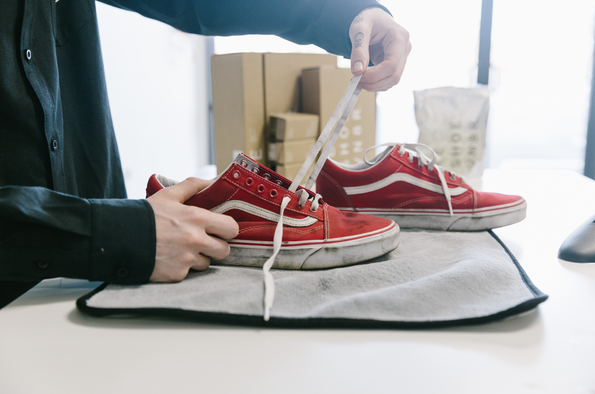 how to clean shoes vans