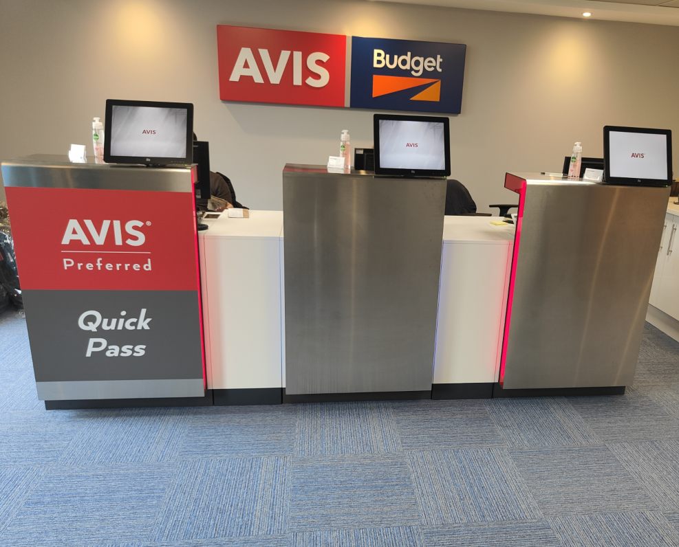 avis car rental airport