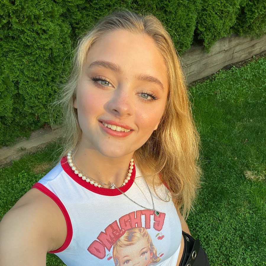 lizzy greene music