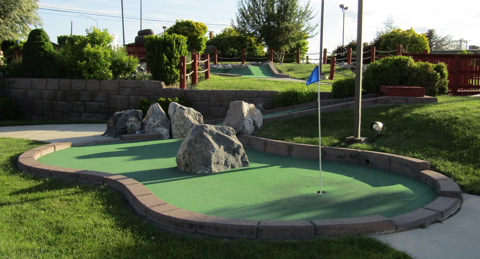 cascade mini golf orem