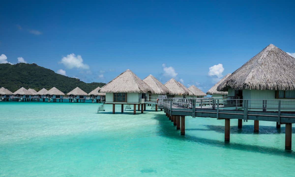 bora bora weather august