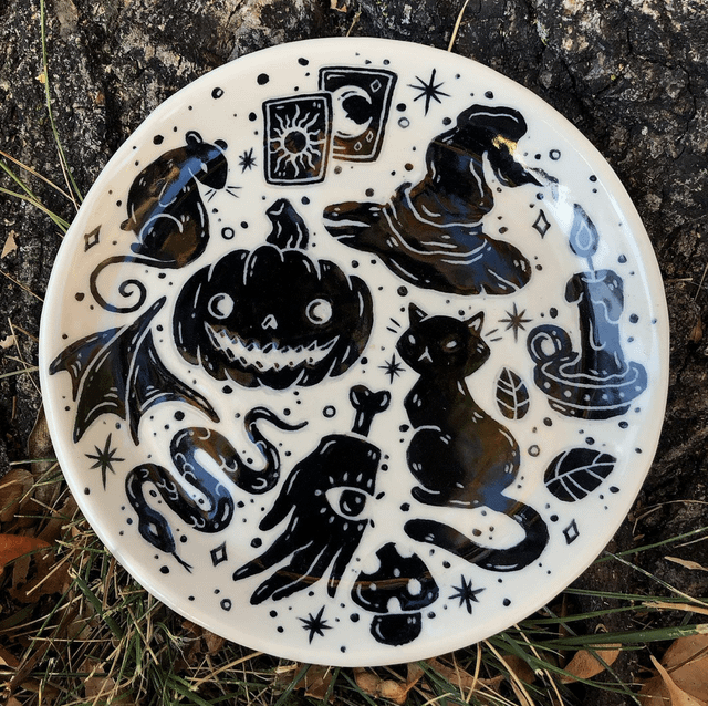 ceramic halloween plates