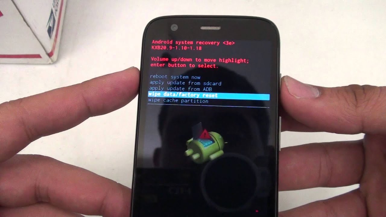 how to reset a moto phone